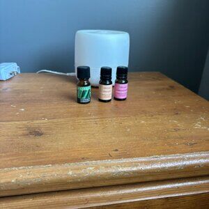 Diffuser with 3 Essential Oils